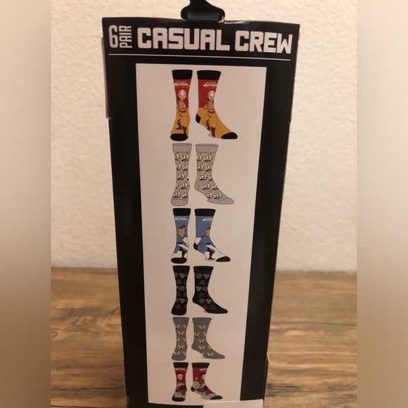 NWT Men's Avatar the Last Airbender 6-Pack Crew Socks Sizes 8-12 - Picture 3 of 5